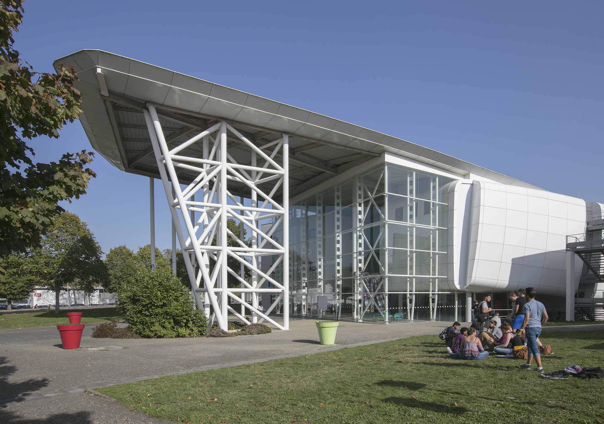 ENSI Poitiers - Ecole Nationale Supérieure d’Ingénieurs de Poitiers