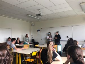 [Retour en images] : Les lycéens débarquent dans le jury de MT180