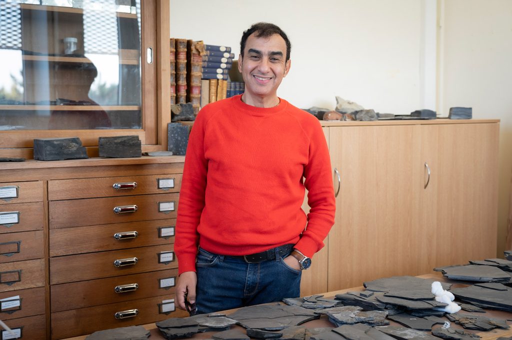Abderrazak El Albani, chercheur à l'université de Poitiers, chevalier de la Légion d’honneur